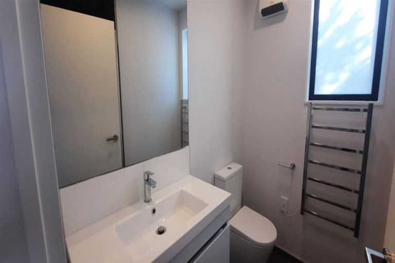 Photo of property in 3/37 Webb Street, St Albans, Christchurch, 8014