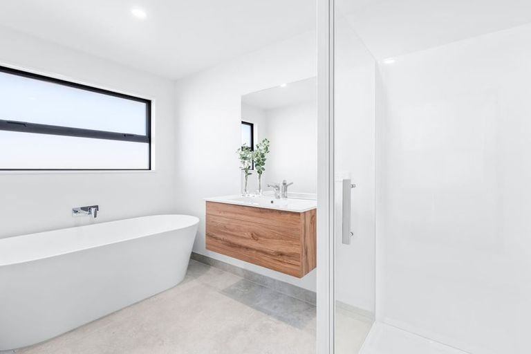 Photo of property in 50 Falcons View Drive, Rolleston, 7615