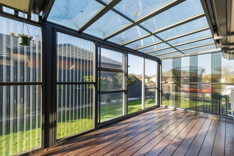 Photo of property in 1/54 Bella Rosa Drive, Hei Hei, Christchurch, 8042