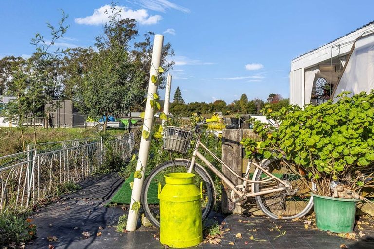 Photo of property in 15 Harley Road, Tasman, Upper Moutere, 7175