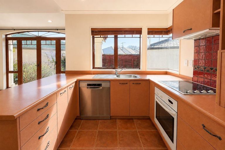 Photo of property in 17 Magnolia Place, Richmond, 7020