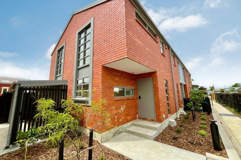 Photo of property in 9/95 Olliviers Road, Phillipstown, Christchurch, 8011