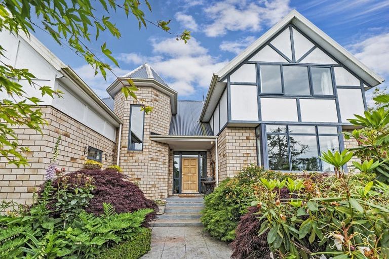 Photo of property in 2 Somerset Drive, Oxford, 7495