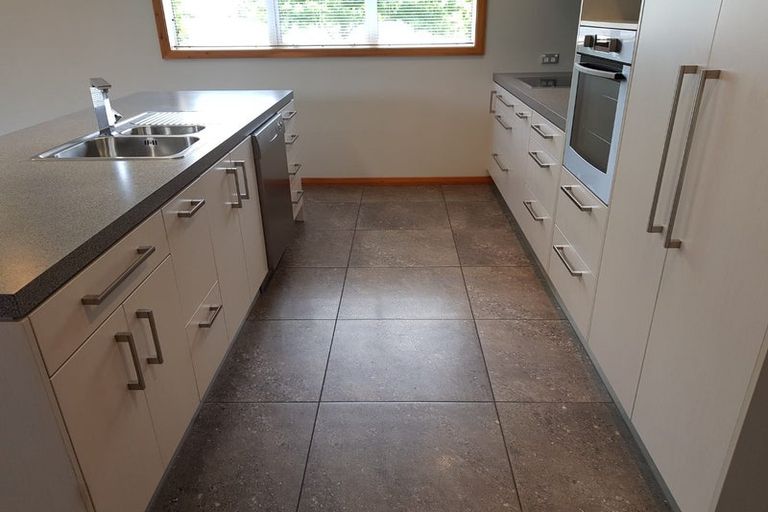 Photo of property in 17 Blackadder Road, Pegasus, 7612