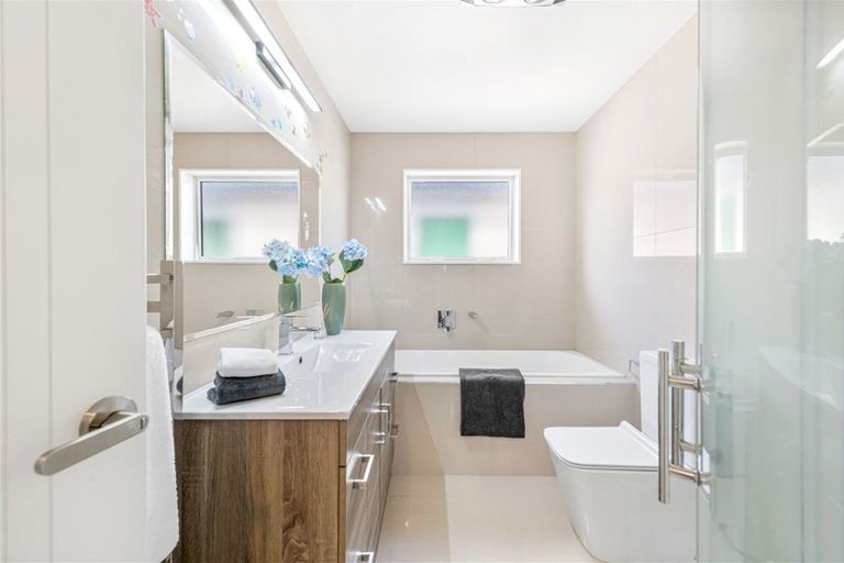 Photo of property in 3 Fong Road, Flat Bush, Auckland, 2019