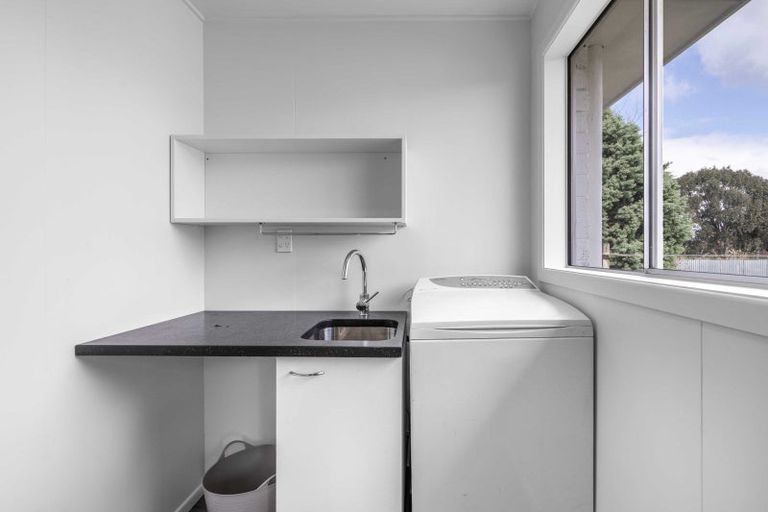 Photo of property in 223 Mcquarrie Street, Kingswell, Invercargill, 9812