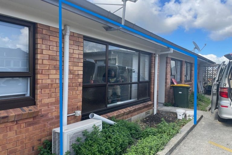 Photo of property in 2/9 Norman Spencer Drive, Papatoetoe, Auckland, 2104