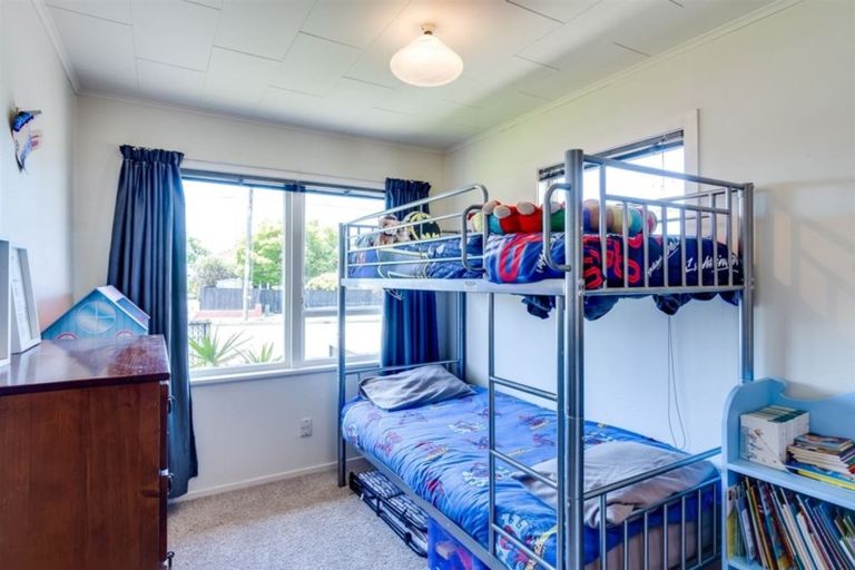 Photo of property in 29 Meeanee Road, Taradale, Napier, 4112