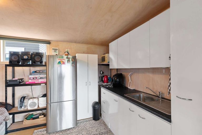 Photo of property in 102 Mahoe Place, Matarangi, Whitianga, 3592