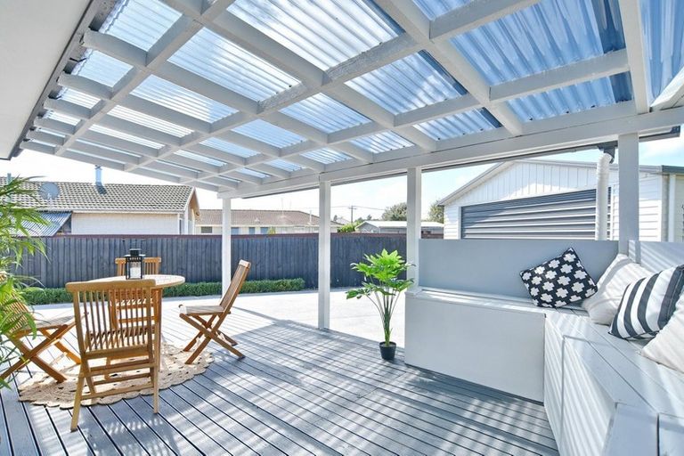 Photo of property in 5 Halligan Place, Belfast, Christchurch, 8051