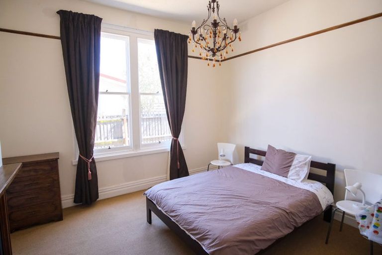 Photo of property in 133 Somerfield Street, Somerfield, Christchurch, 8024