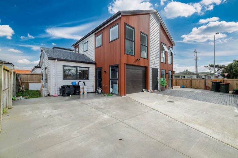 Photo of property in 31 Huia Road, Papatoetoe, Auckland, 2025