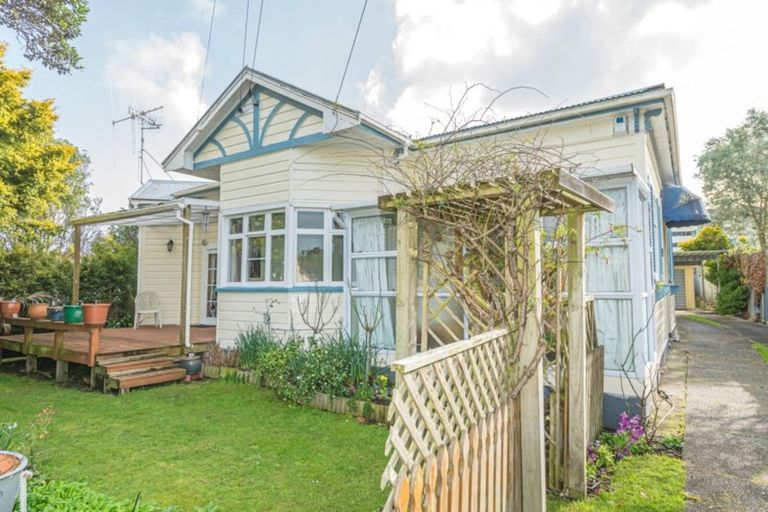 Photo of property in 13 Mason Terrace, Gonville, Whanganui, 4501