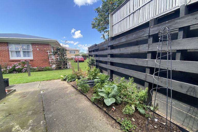 Photo of property in 242 Ngatai Road, Otumoetai, Tauranga, 3110