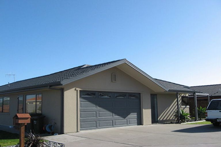 Photo of property in 3 Zarling Lane, Coastlands, Whakatane, 3120