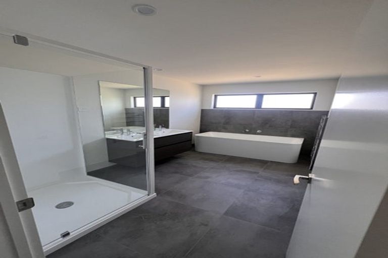 Photo of property in 2 Hao Lane, Halswell, Christchurch, 8025