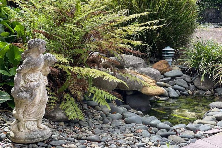 Photo of property in 7 Aotearoa Terrace, Murrays Bay, Auckland, 0630