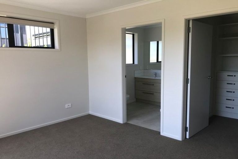 Photo of property in 5 Cascade Way, Omokoroa, 3114