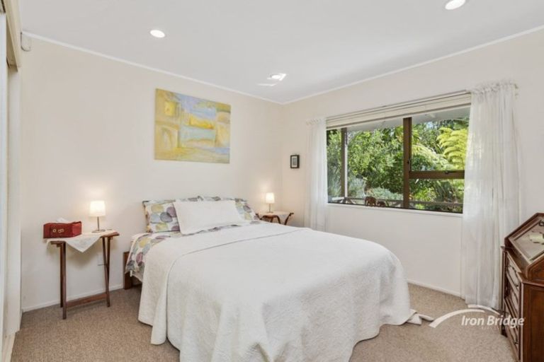 Photo of property in 18 Telstar Place, Beach Haven, Auckland, 0626