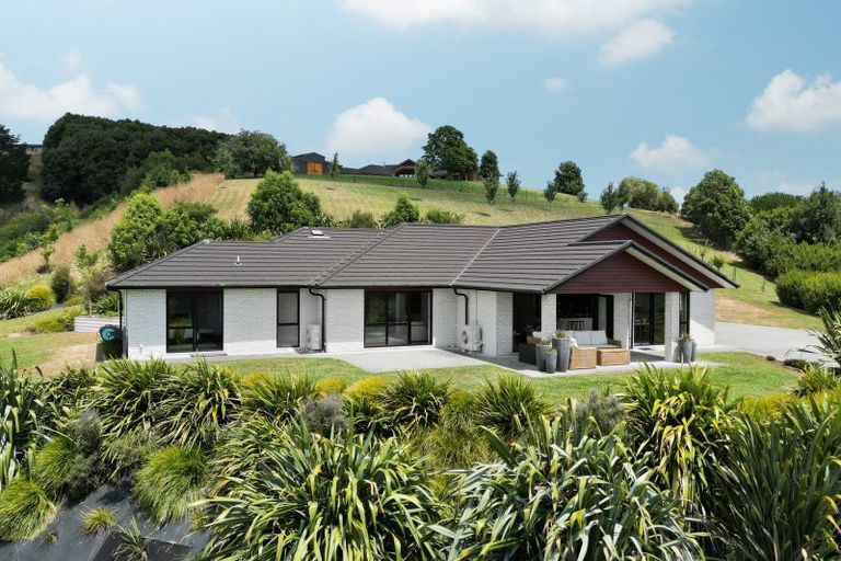 Photo of property in 74 Highbrook Way, Whatawhata, Hamilton, 3289