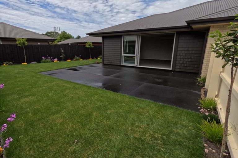 Photo of property in 48a Mcmahon Drive, Aidanfield, Christchurch, 8025