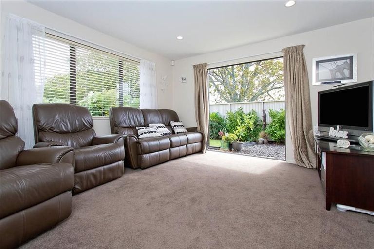 Photo of property in 166 West Tamaki Road, Glen Innes, Auckland, 1072