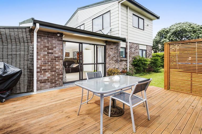 Photo of property in 2/30 Botany Road, Howick, Auckland, 2010