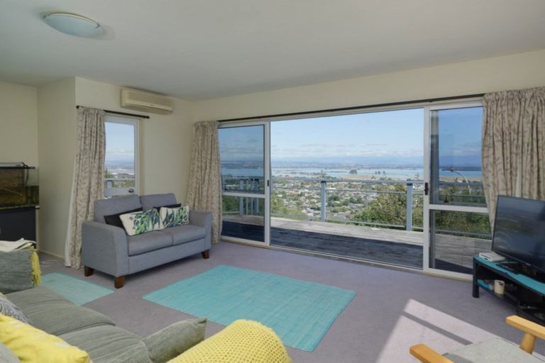 Photo of property in 52 Coster Street, Enner Glynn, Nelson, 7011