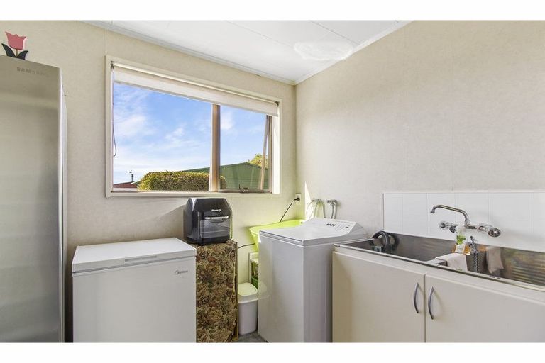 Photo of property in 22b Avenue Road, West End, Timaru, 7910