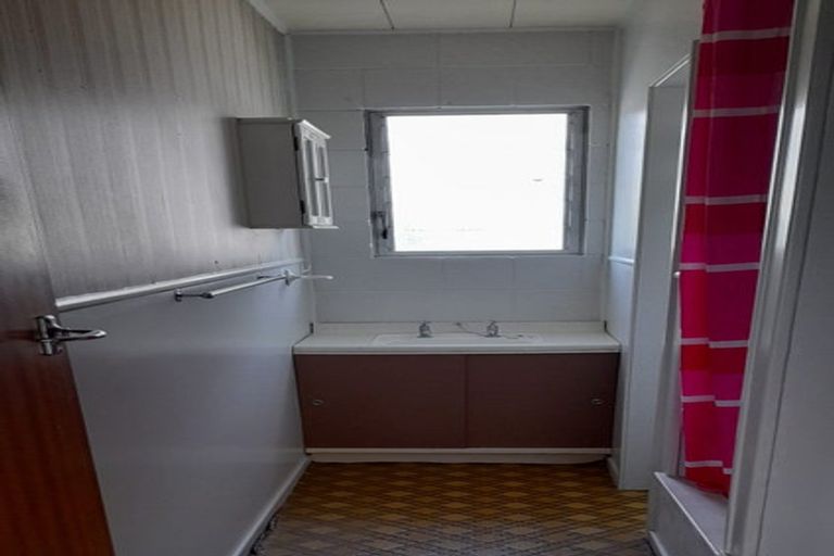 Photo of property in 8/9 Moana Street, Frankton, Hamilton, 3204