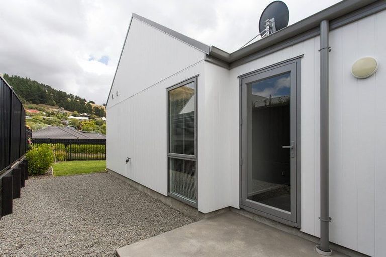 Photo of property in 9 Stead Lane, Heathcote Valley, Christchurch, 8022