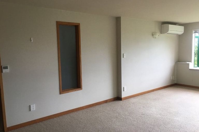 Photo of property in 149 Cornwallis Road, Cornwallis, Auckland, 0604