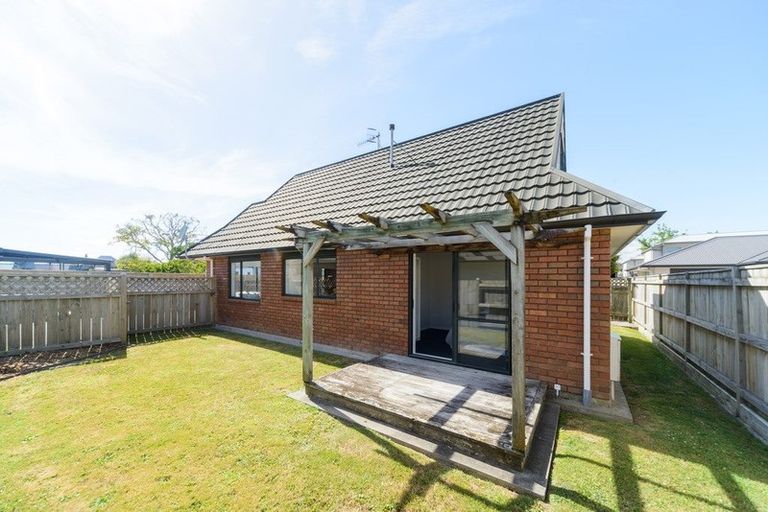 Photo of property in 406a Featherston Street, Palmerston North, 4414