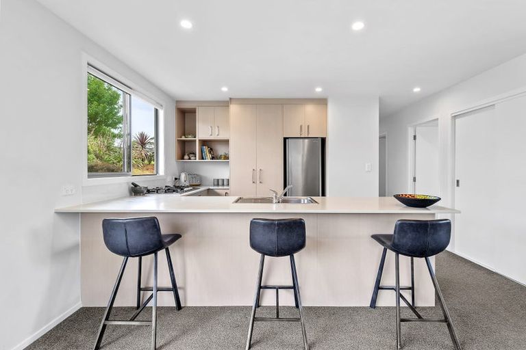 Photo of property in 45 Laly Haddon Place, Matakana, Warkworth, 0985