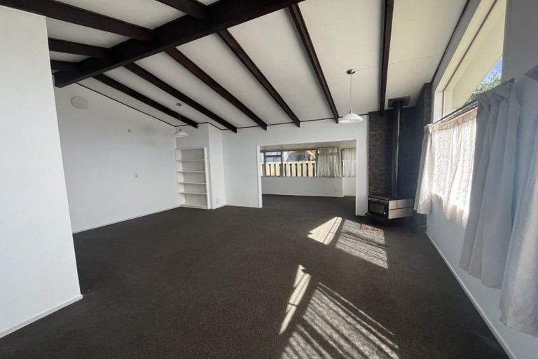 Photo of property in 27 Exeter Crescent, Springvale, Whanganui, 4501