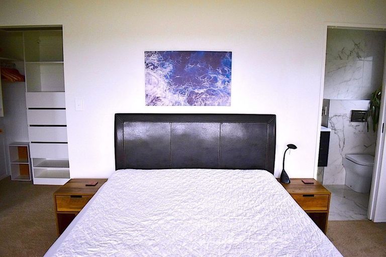 Photo of property in 85 Tiri Road, Tindalls Beach, Whangaparaoa, 0930