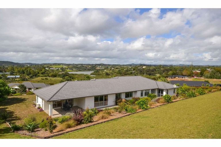 Photo of property in 7 Palm Drive, Kerikeri, 0294