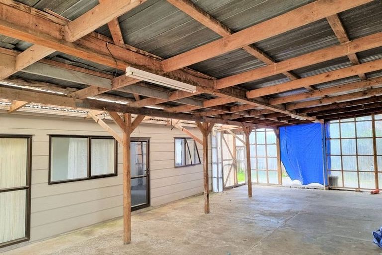 Photo of property in 8 Jury Place, Favona, Auckland, 2024