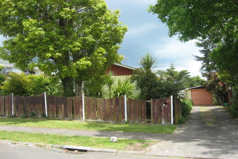 Photo of property in 42 Arnwood Street, Manurewa, Auckland, 2102