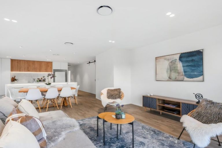 Photo of property in 53 Longview Drive, Lake Hawea, 9382