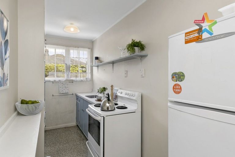 Photo of property in 300 Karori Road, Karori, Wellington, 6012