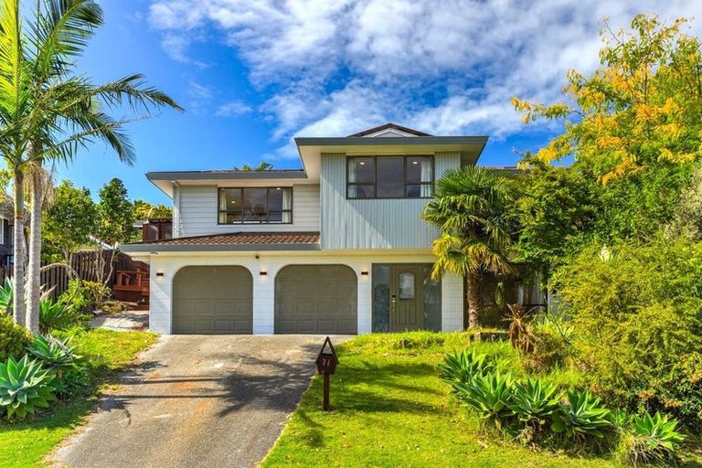 Photo of property in 71 Kennedy Avenue, Forrest Hill, Auckland, 0620