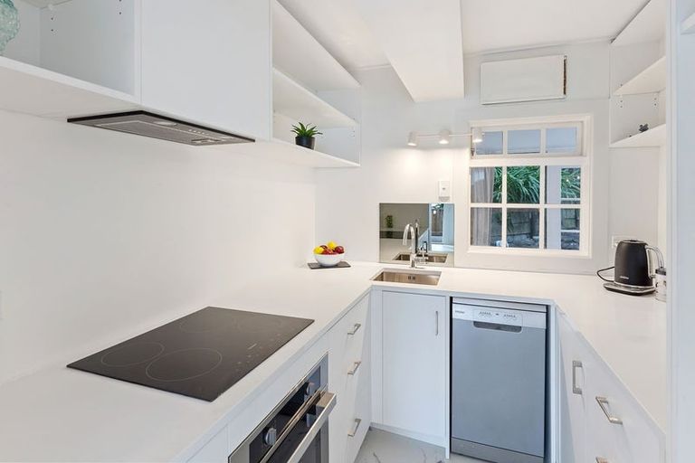 Photo of property in 3b The Esplanade, Raumati South, Paraparaumu, 5032