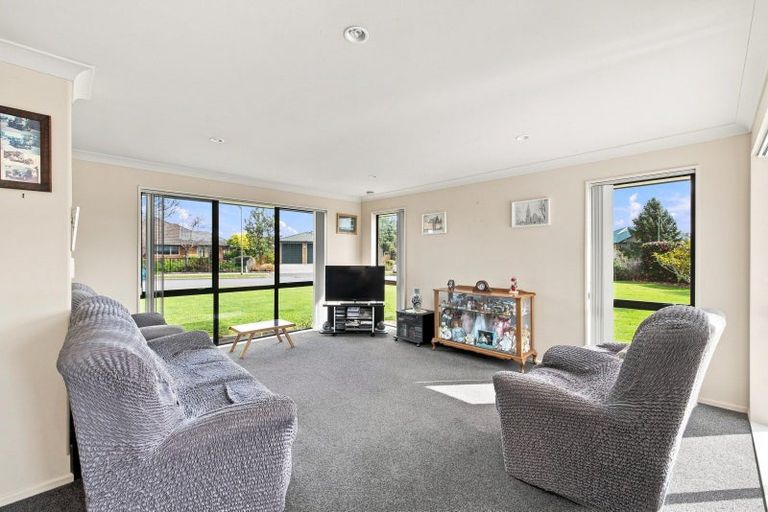 Photo of property in 9 Clifford Place, Amberley, 7410