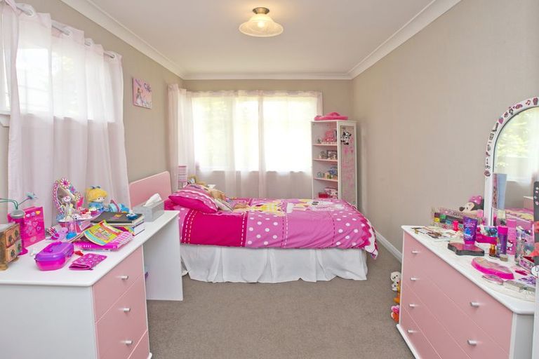 Photo of property in 23 East Street, Terrace End, Palmerston North, 4410