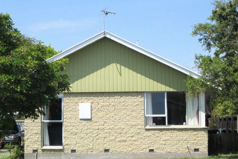 Photo of property in 5 Carteret Place, Aranui, Christchurch, 8061