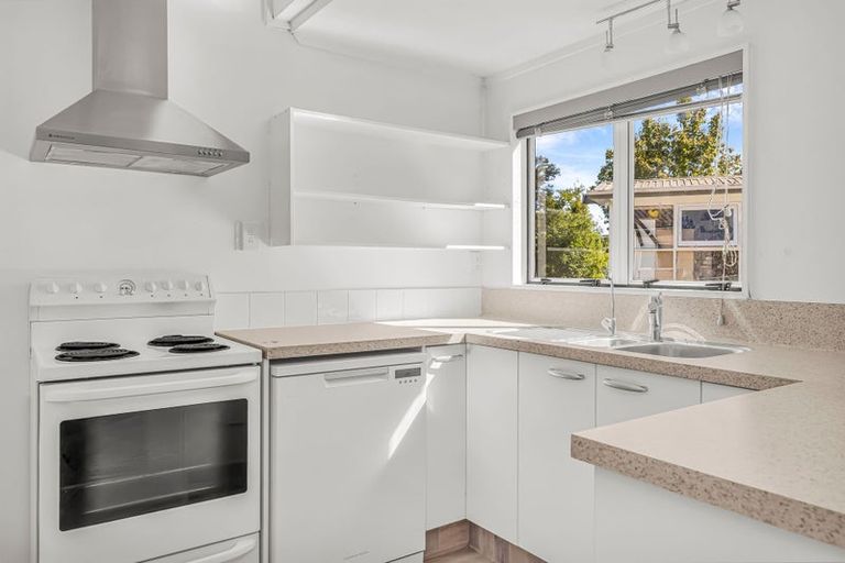 Photo of property in 14 Tonga Street, Taupo, 3330