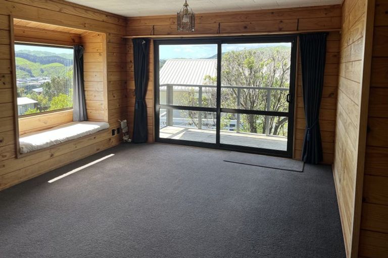 Photo of property in 21 Lagden Street, Camborne, Porirua, 5026