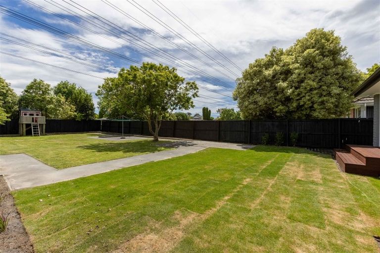 Photo of property in 21 Normandy Street, Bishopdale, Christchurch, 8053
