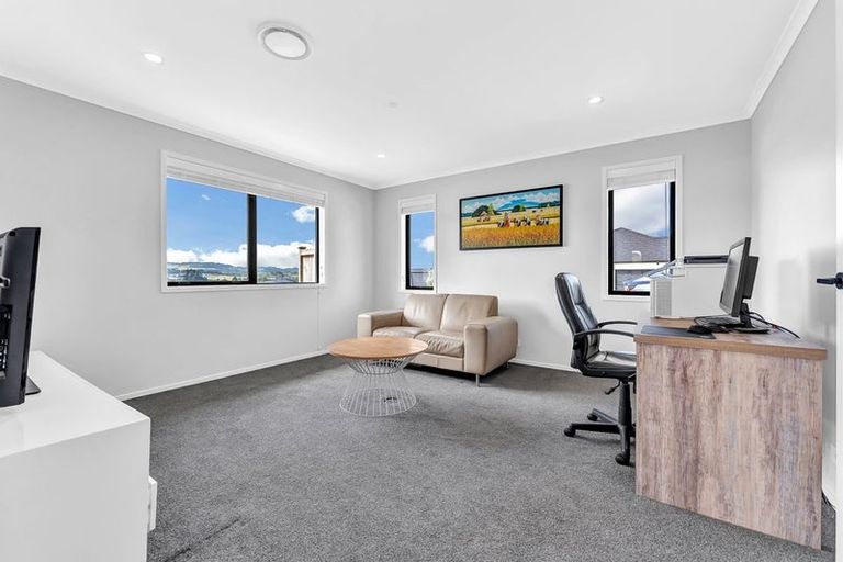 Photo of property in 8 Otto Lane, Pokeno, 2402